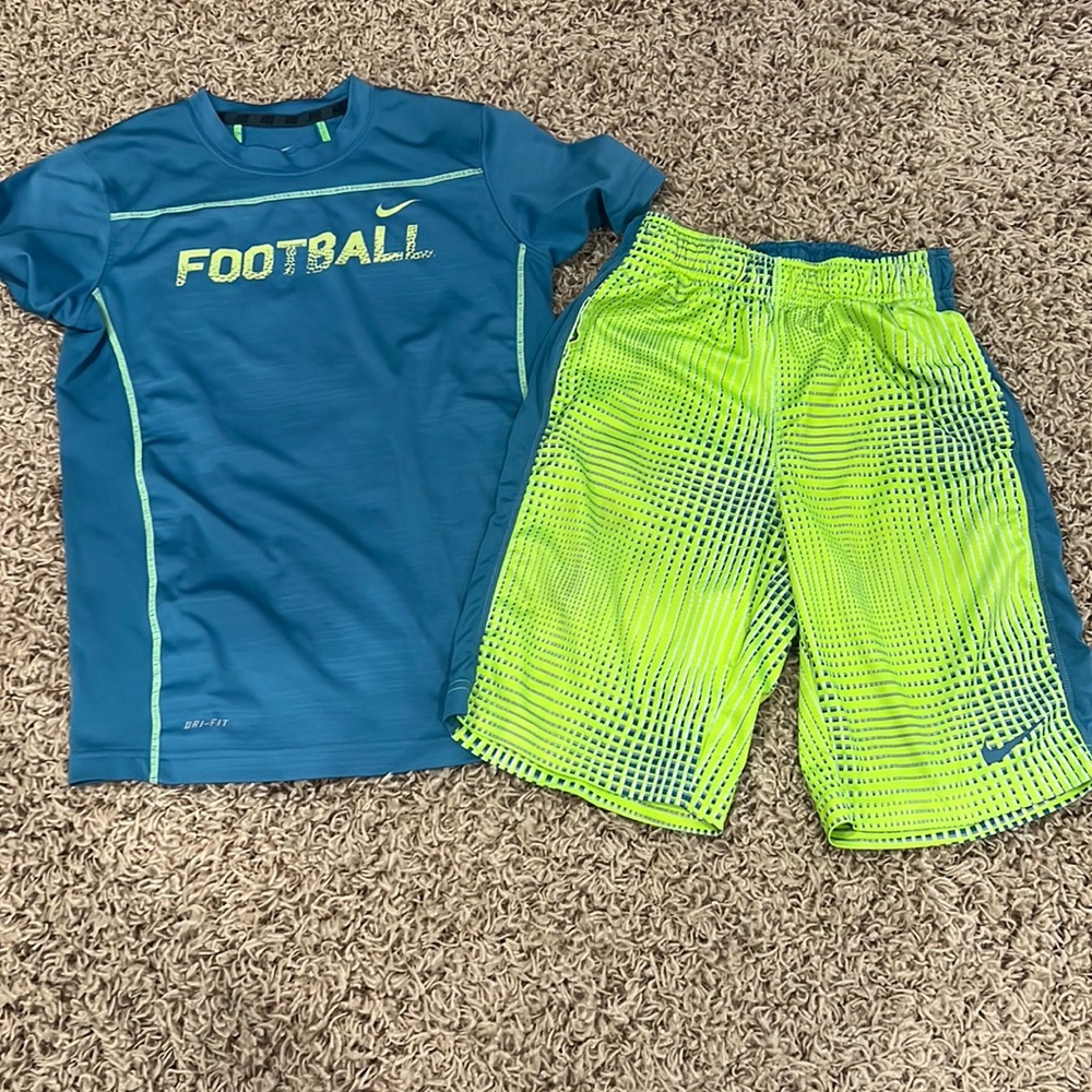 Boys Nike outfit